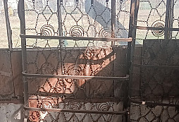 Staré posteľné rámy